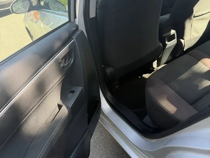 Toyota rear seats